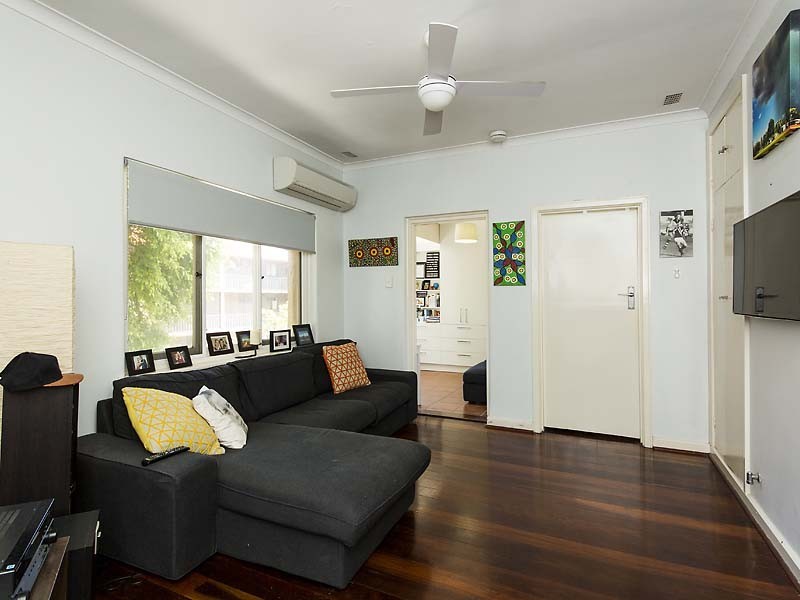 8/451 Stirling Highway, Cottesloe WA 6011