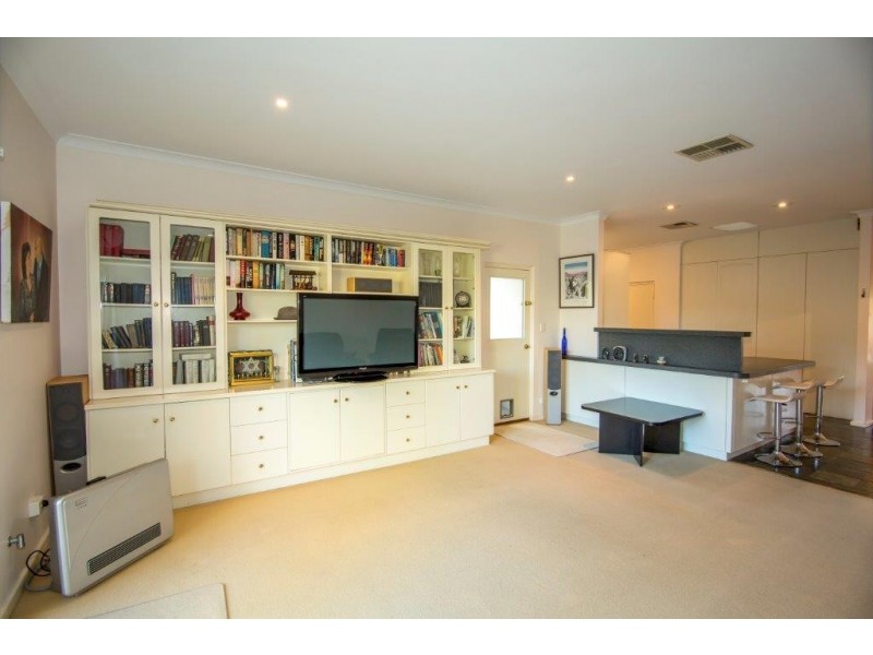 10 Woodrow Avenue, Yokine WA 6060