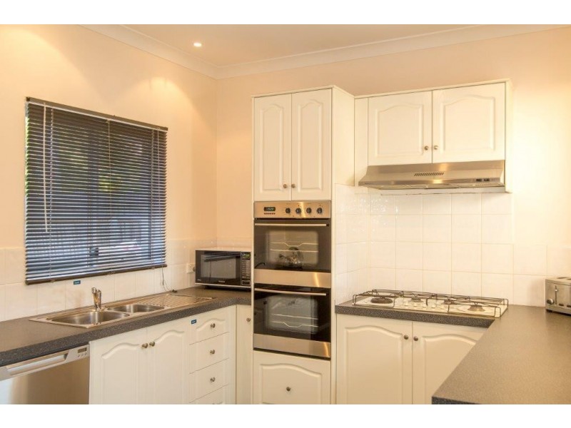 10 Woodrow Avenue, Yokine WA 6060