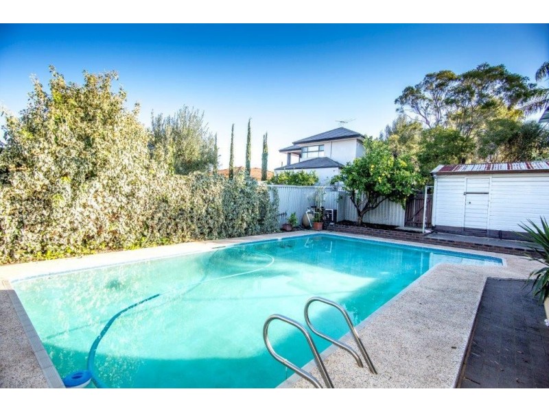 10 Woodrow Avenue, Yokine WA 6060