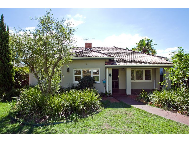 5 Stephanie Street, Dalkeith WA 6009