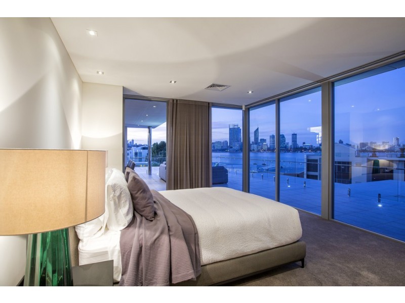 5 Ferry Street, South Perth WA 6151