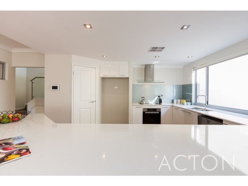 18 Reeve Street, Swanbourne WA 6010