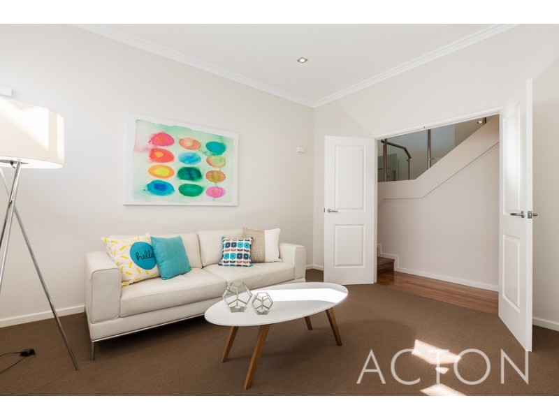 18 Reeve Street, Swanbourne WA 6010