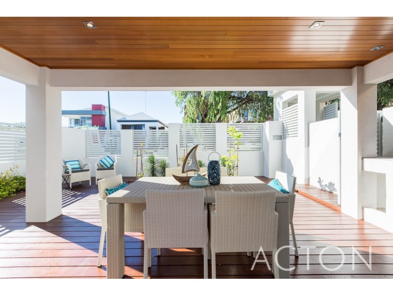 18 Reeve Street, Swanbourne WA 6010