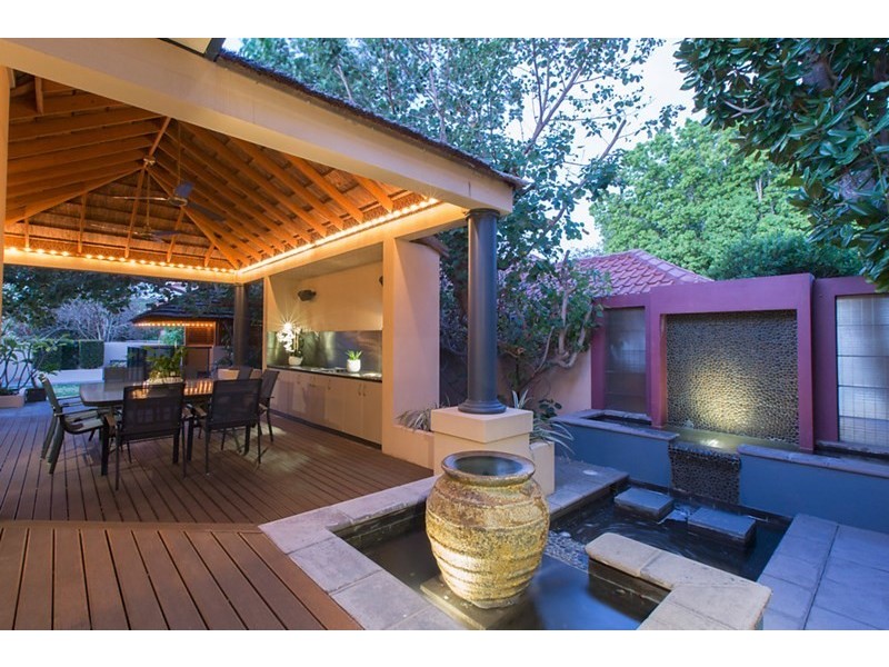 151 Waratah Avenue, Dalkeith WA 6009