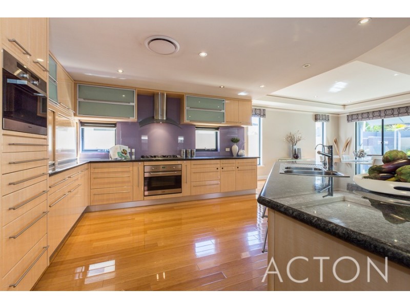 6 Parish Lane, Churchlands WA 6018