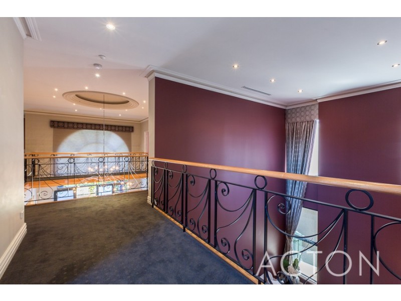 6 Parish Lane, Churchlands WA 6018