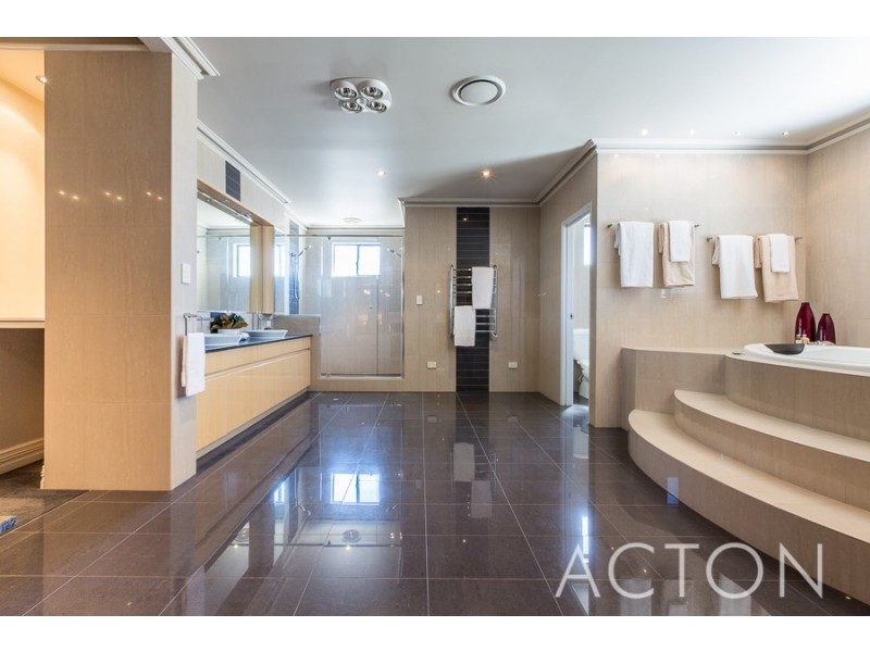 6 Parish Lane, Churchlands WA 6018