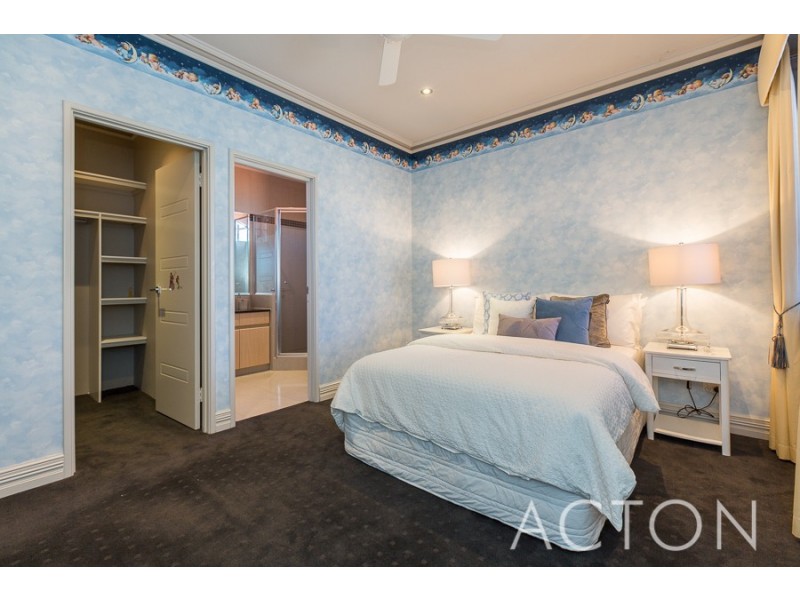 6 Parish Lane, Churchlands WA 6018