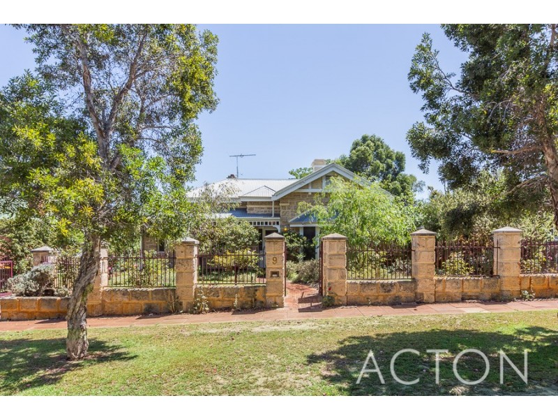 9 Fraser Street, Swanbourne WA 6010