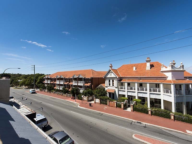 212a Nicholson Road, Subiaco WA 6008