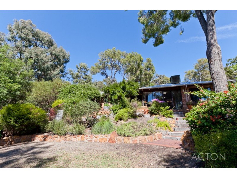 25 Manjiri Drive, Glen Forrest WA 6071