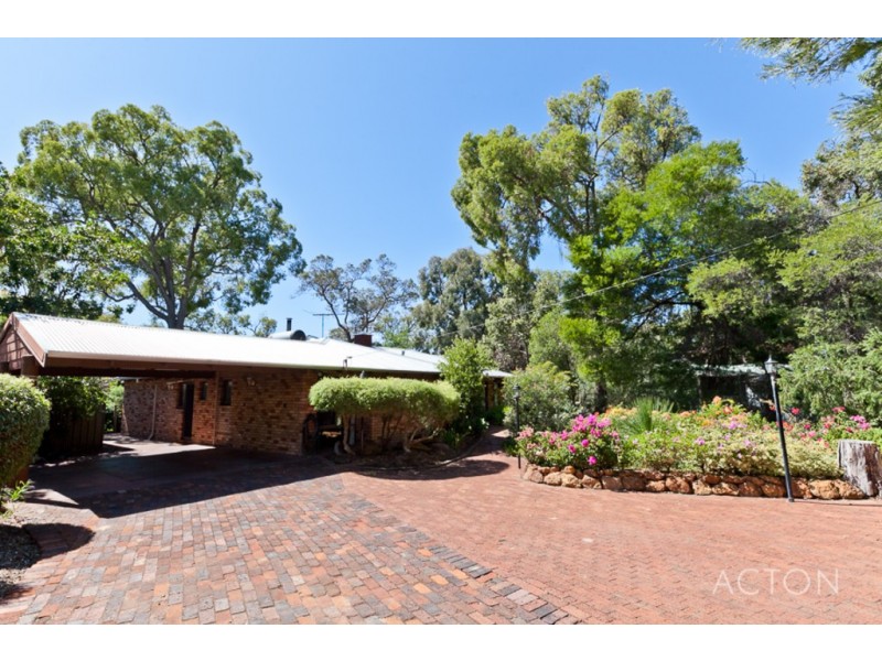 25 Manjiri Drive, Glen Forrest WA 6071