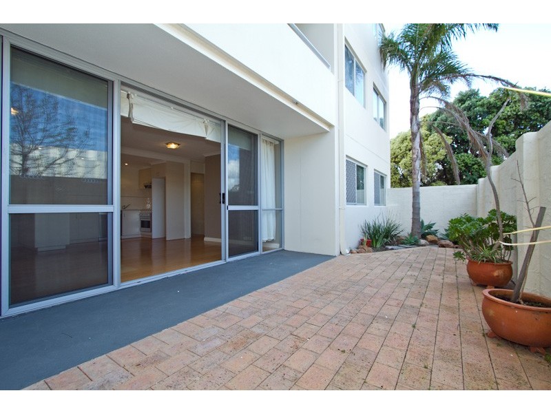 1/375 Stirling Highway, Claremont WA 6010