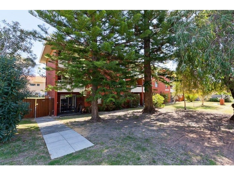 1/24 Glanville Street, Mosman Park WA 6012