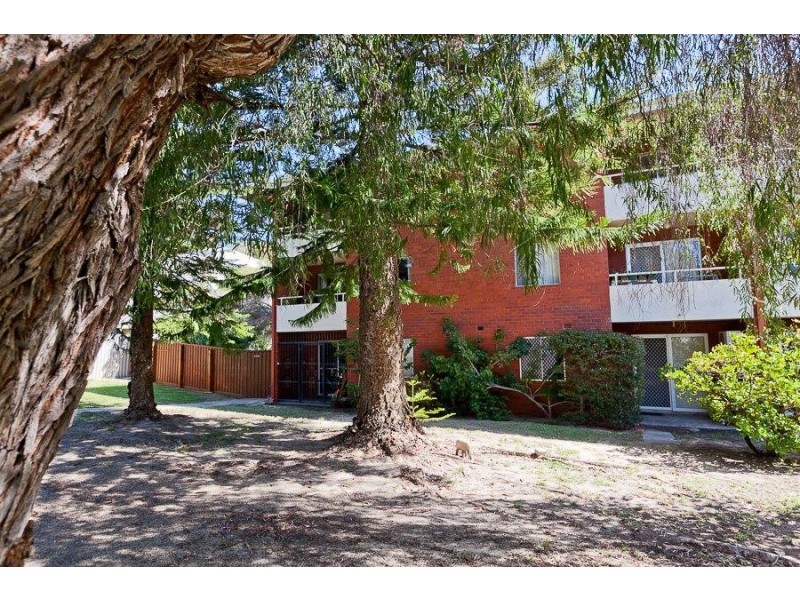 1/24 Glanville Street, Mosman Park WA 6012