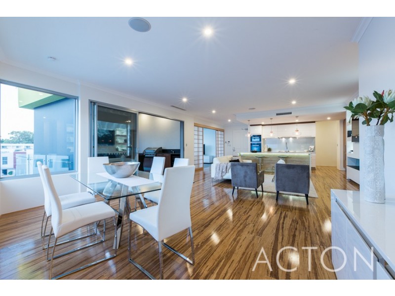 4/1 Javelin Lane, Floreat WA 6014