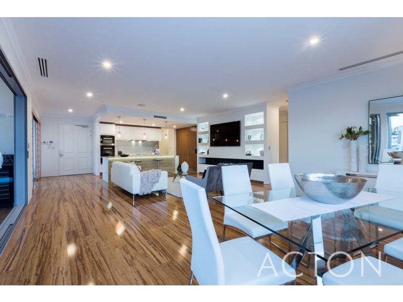 4/1 Javelin Lane, Floreat WA 6014