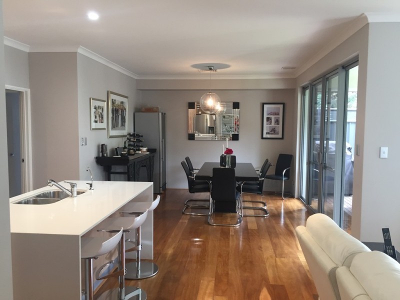 25A College Road, Claremont WA 6010