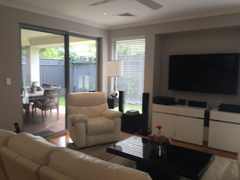 25A College Road, Claremont WA 6010