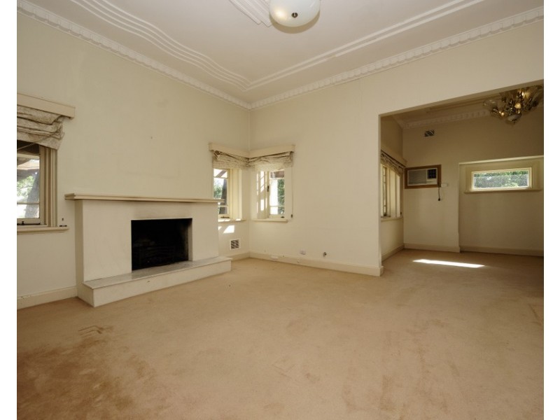 22 Genesta Crescent, Dalkeith WA 6009