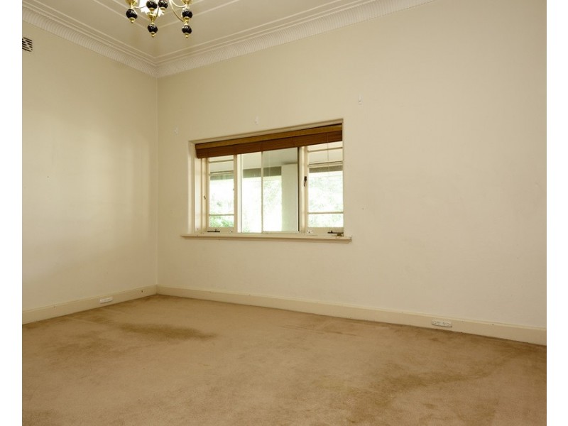 22 Genesta Crescent, Dalkeith WA 6009