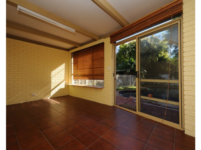 22 Genesta Crescent, Dalkeith WA 6009