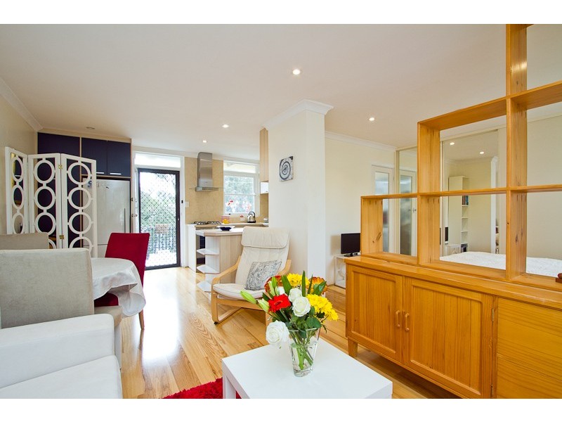 26/17 The Avenue, Crawley WA 6009