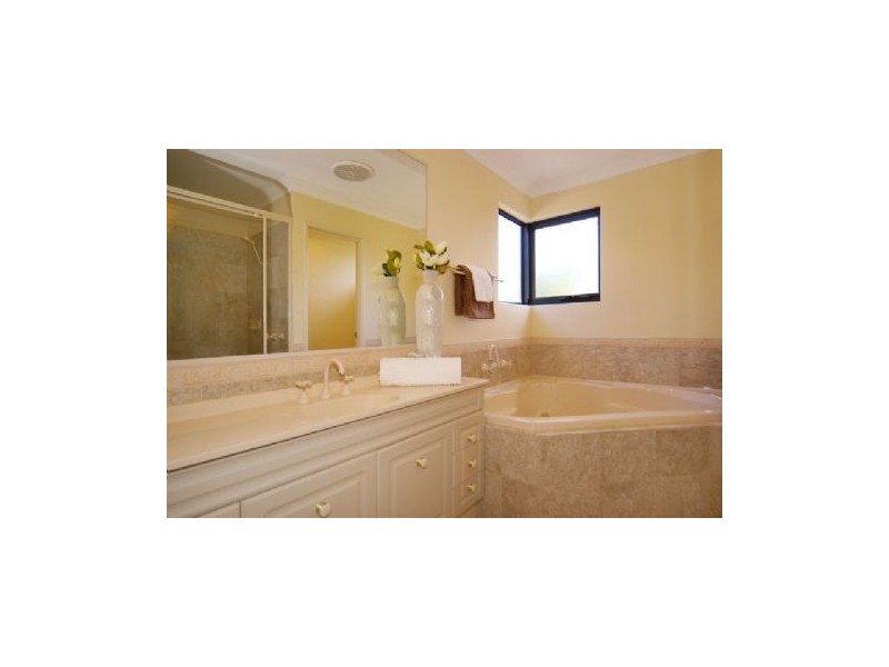 4/89 Mary Street, Como WA 6152