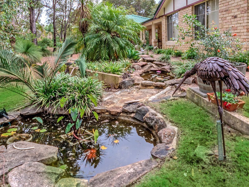 24 Raeburn Road, Roleystone WA 6111