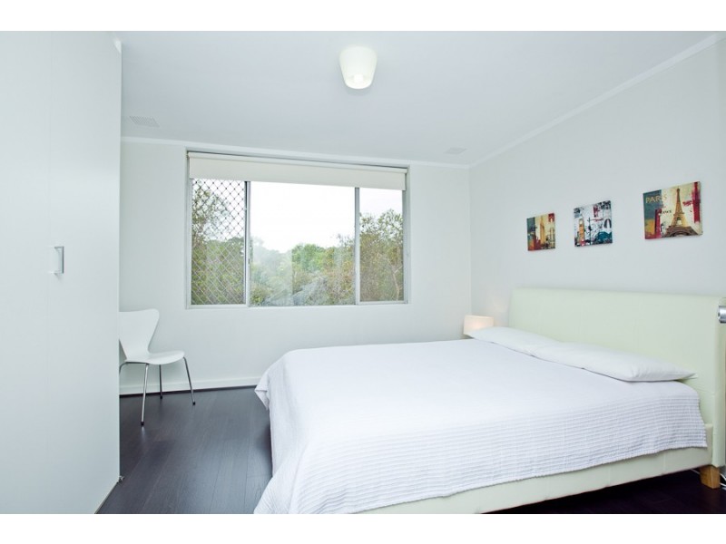 2/91 Winthrop Avenue, Nedlands WA 6009