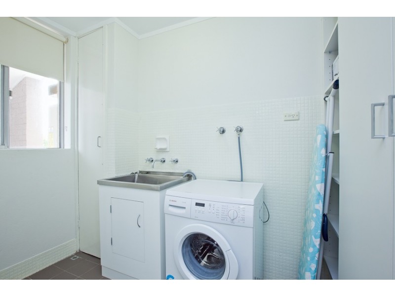 2/91 Winthrop Avenue, Nedlands WA 6009