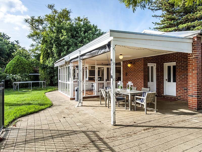 63 Smyth Road, Nedlands WA 6009