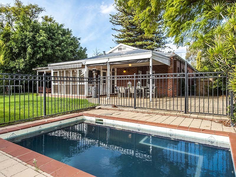 63 Smyth Road, Nedlands WA 6009