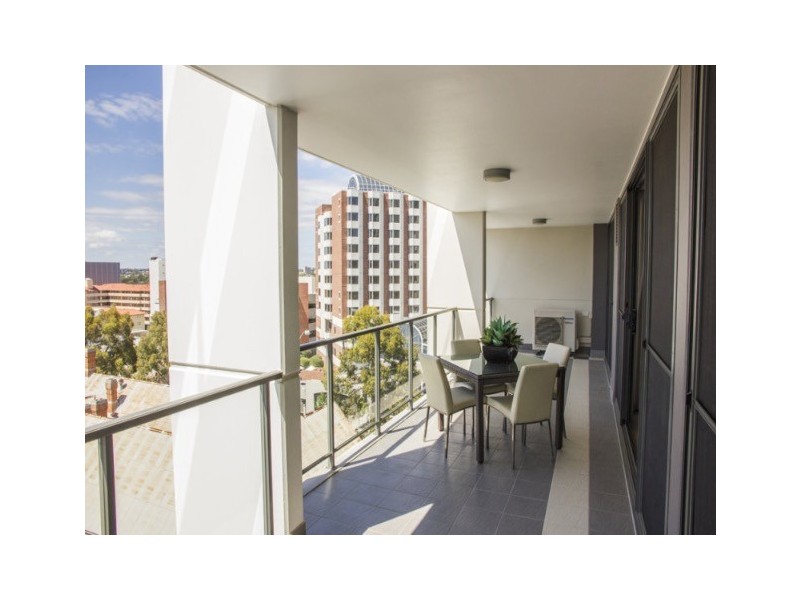 61/118 Adelaide Terrace, East Perth WA 6004