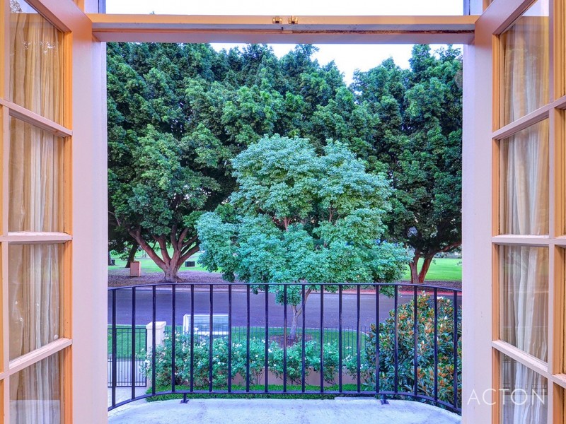 64 Excelsior Street, Shenton Park WA 6008