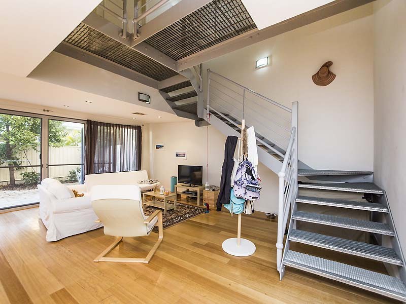 5/135 Loftus Street, Leederville WA 6007