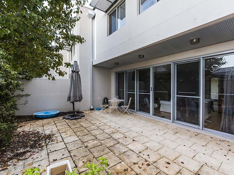 5/135 Loftus Street, Leederville WA 6007