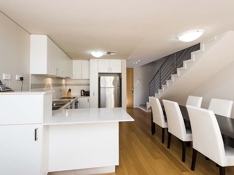 18/21 Rowland Street, Subiaco WA 6008