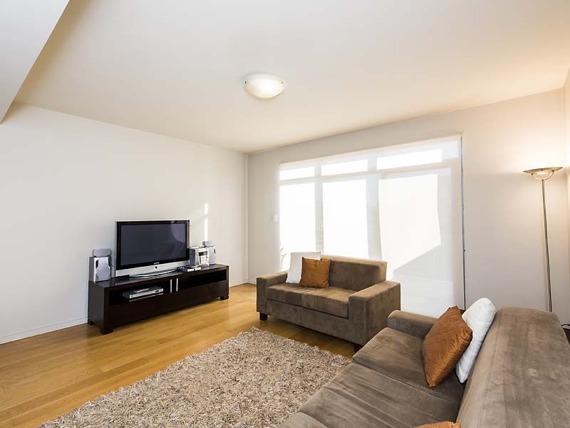 18/21 Rowland Street, Subiaco WA 6008