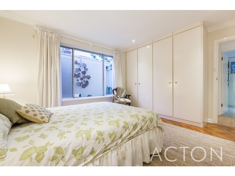 12 Iolanthe Street, Swanbourne WA 6010