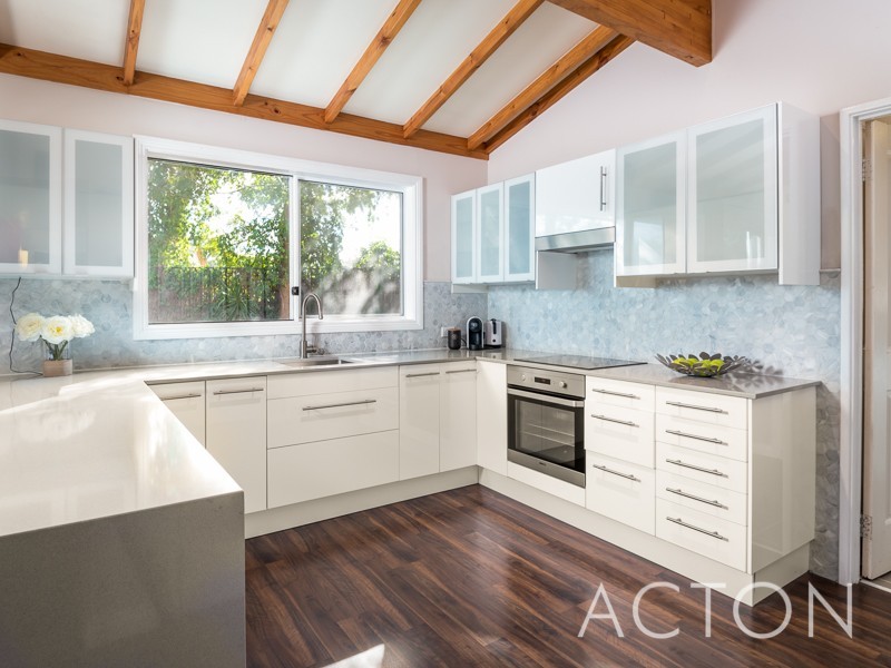 53 Mengler Avenue, Claremont WA 6010