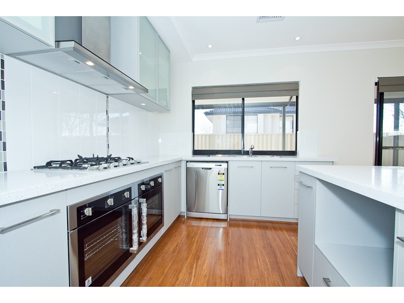 82 Graylands, Claremont WA 6010