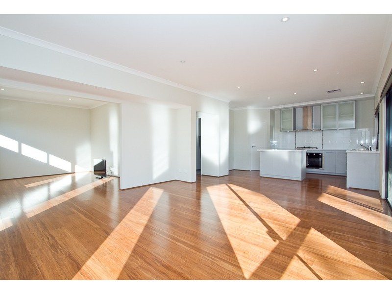 82 Graylands, Claremont WA 6010