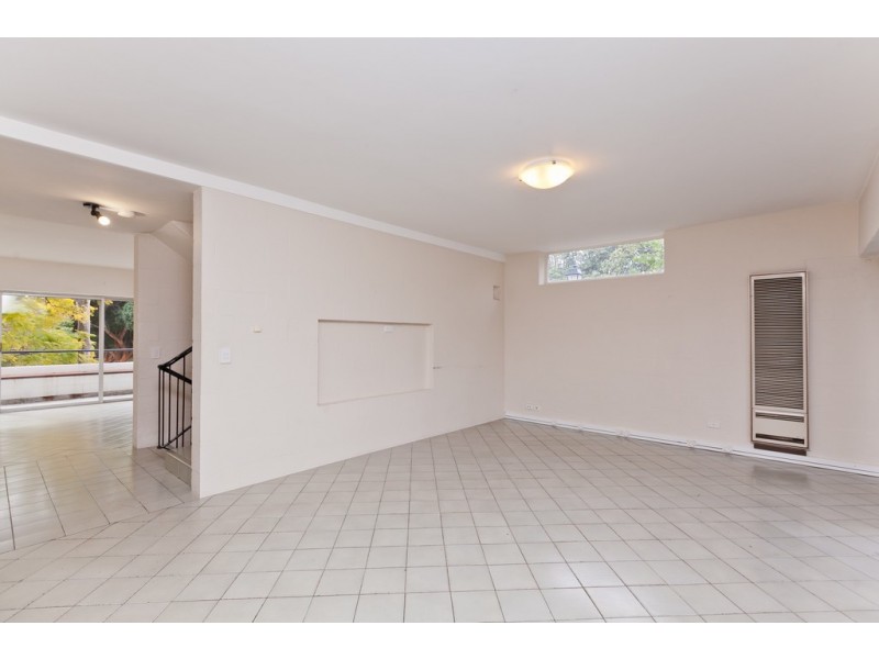 5 Evans Street, Shenton Park WA 6008