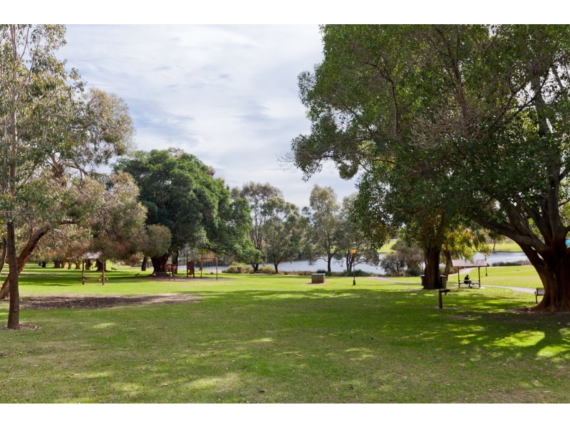 5 Evans Street, Shenton Park WA 6008