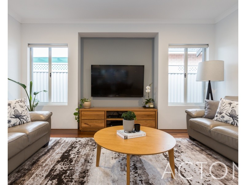 26 Constance Street, Yokine WA 6060