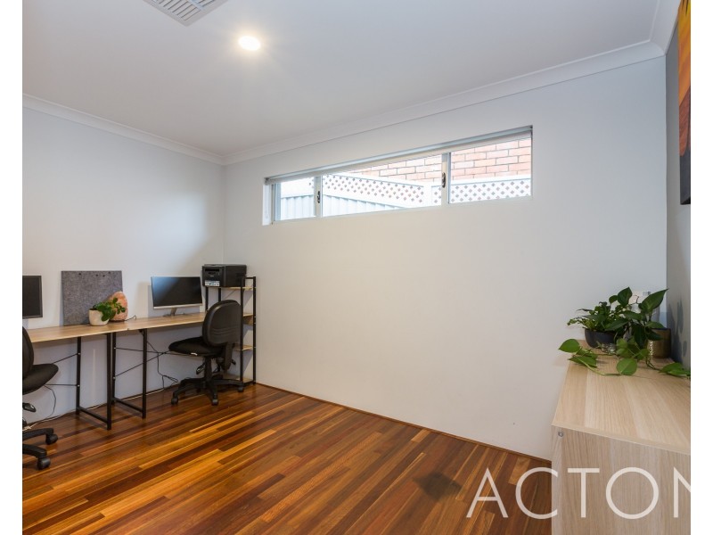 26 Constance Street, Yokine WA 6060