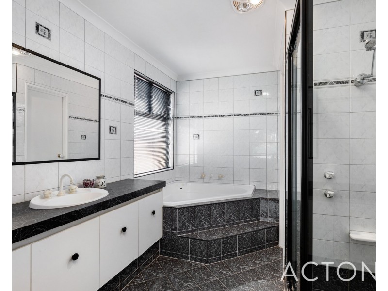 3 Luttrell Gardens, Beeliar WA 6164